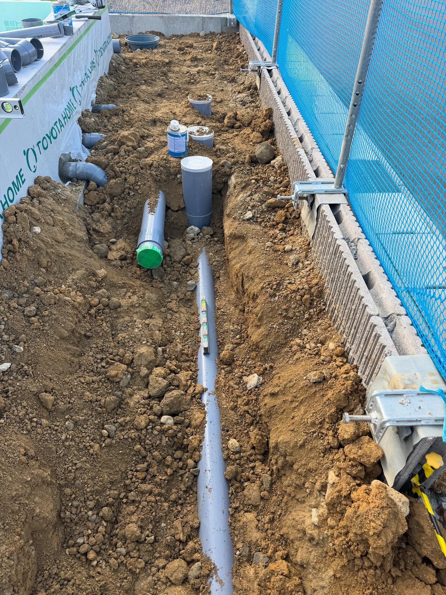 屋外排水管の埋設状況
